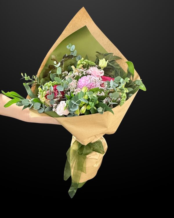 seasonal pink bouquet